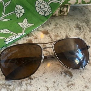 Chocolate:brown polarized ray ban glasses. Authentic.